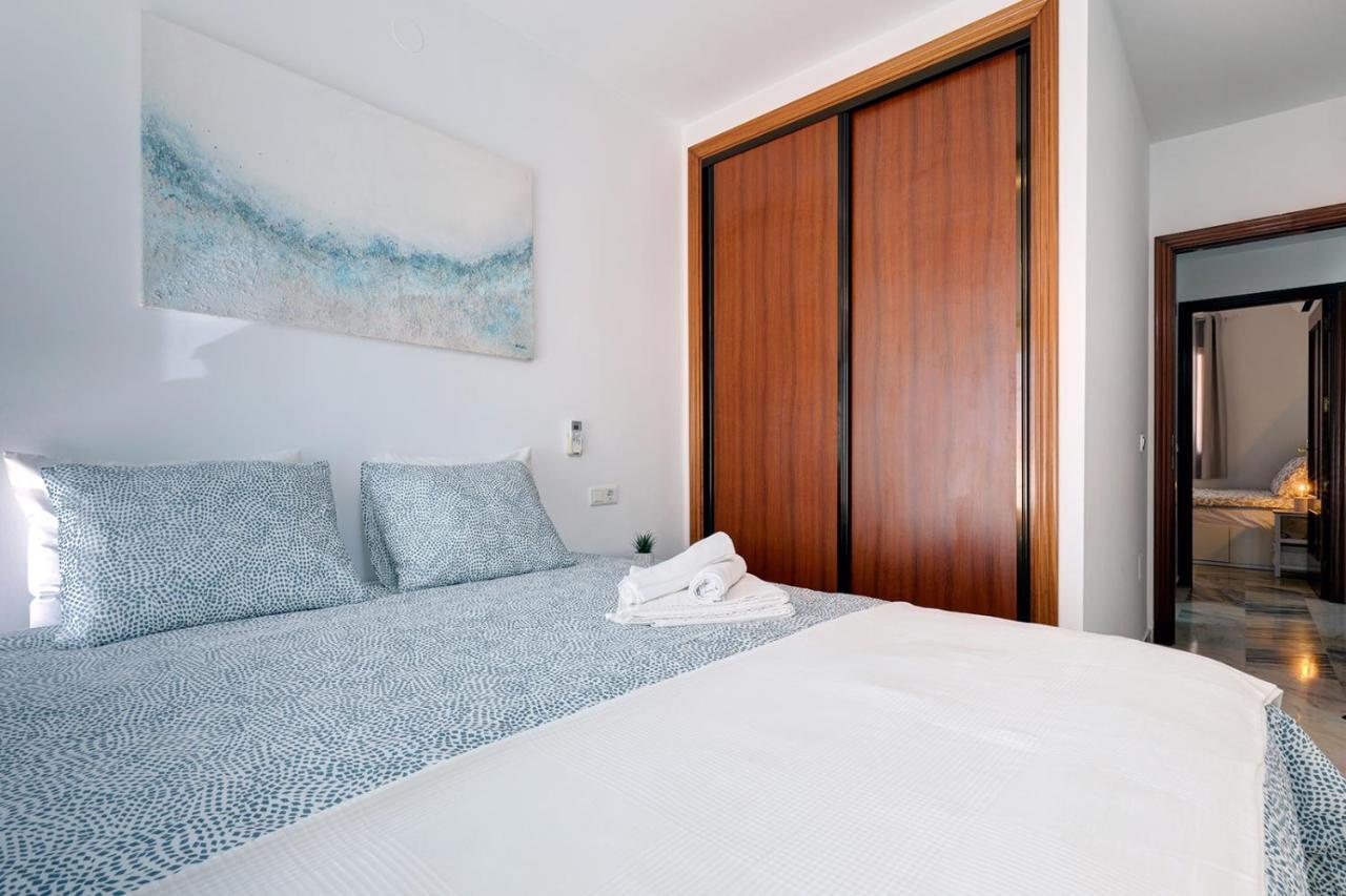 Top Floor Fuengirola Park Apartment With Parking Eksteriør billede